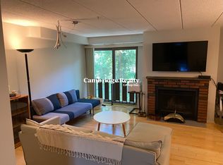17 Healey St APT 203, Cambridge, MA 02138