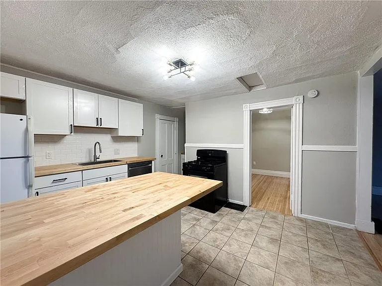 102 Gregory St #2 — Photo 12