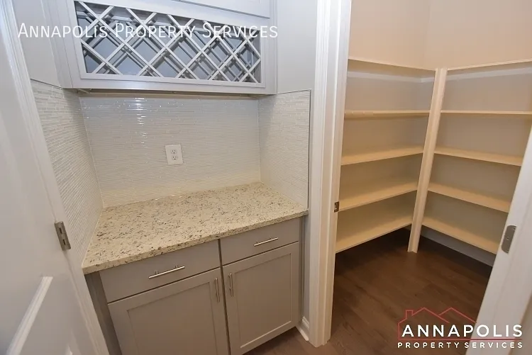 2625 Smooth Alder St — Photo 4