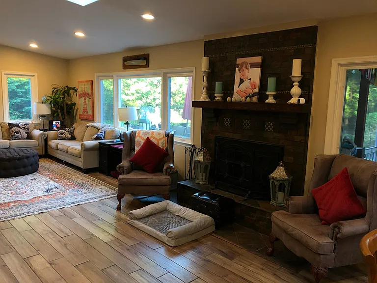 7847 Midday Ln — Photo 43