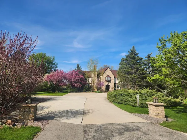 17800 Burlington ROAD, Union Grove, WI 53182