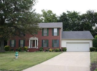 2217 Navajo Cir, Dyersburg, TN 38024
