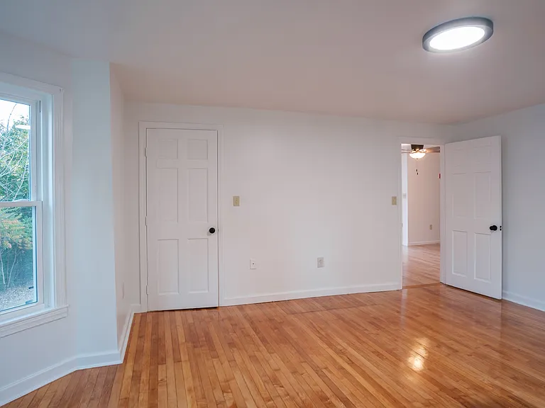 27 Main St #2 — Photo 12