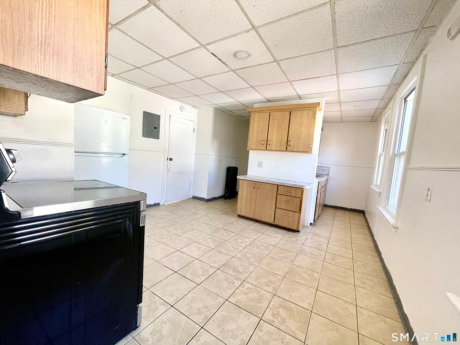 4 bed, 1.0 bath, 4742 sqft, $1,900 — Photo 4