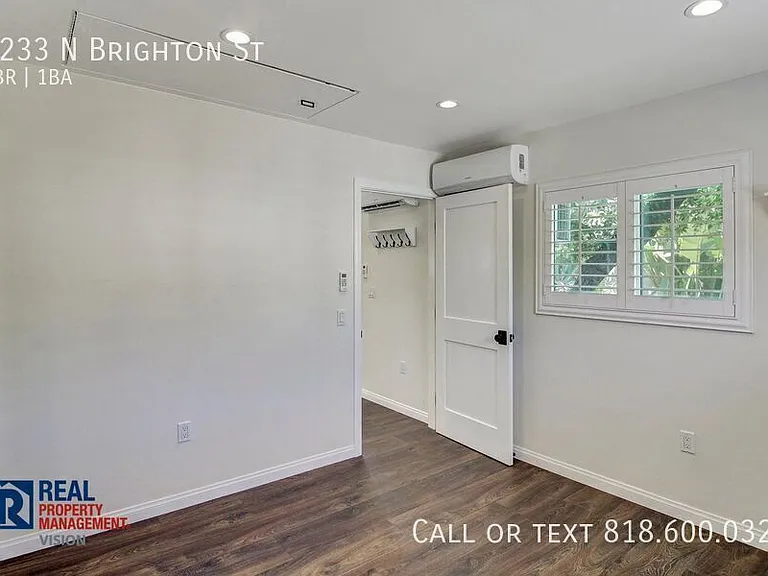 1233 N Brighton St — Photo 17