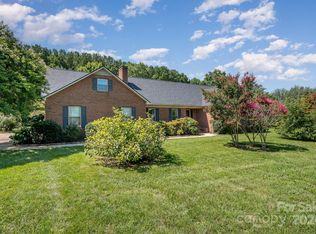 231 Scism Rd, Kings Mountain, NC 28086
