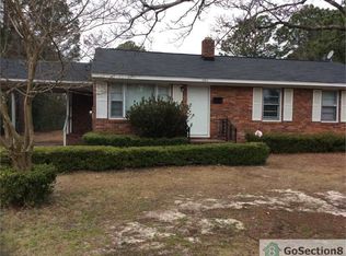 1864 Conover Dr, Fayetteville, NC 28304