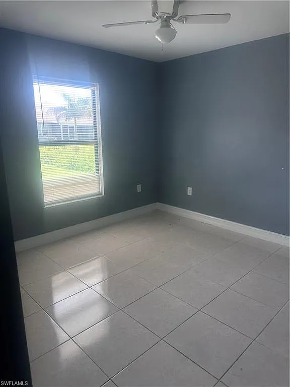 3 bed, 2.0 bath, 1438 sqft, $2,300 — Photo 4