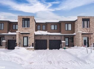 38 Fairlane Ave, Barrie, ON