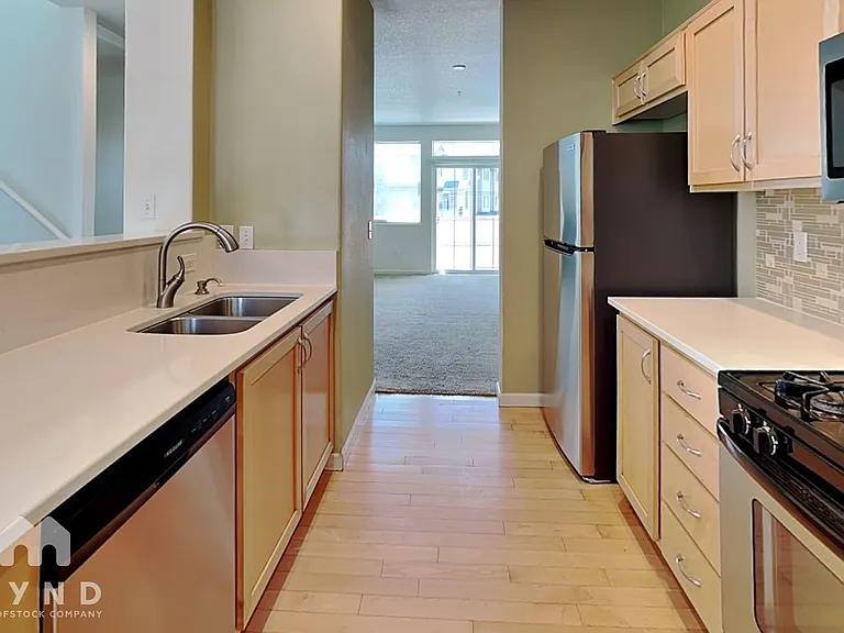 15390 SW Mallard Dr #103 — Photo 4