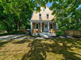 1 Knowles Ave, Wareham, MA 02571