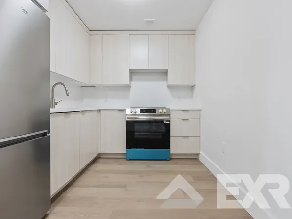 48 Somers Street image 4 of 20