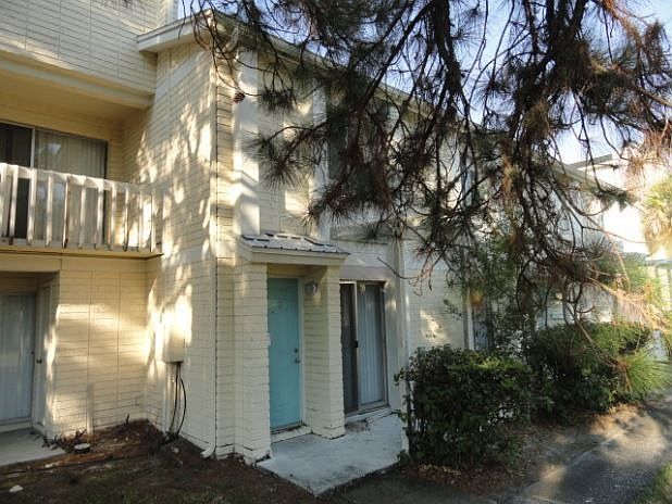 1st image of 7447 Palmera Pointe Cir
