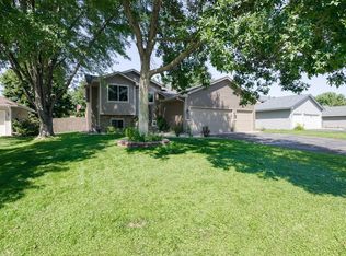 6416 Neddersen Cir N, Brooklyn Park, MN 55445