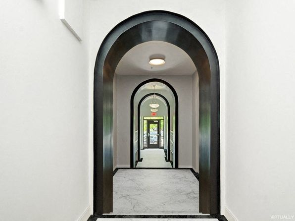 1433 T St NW APT 204