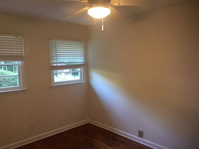 1447 Alverado Way — Photo 5