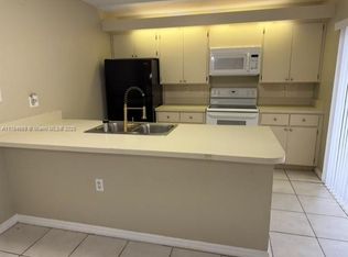 7617 76th Way, West Palm Beach, FL 33407