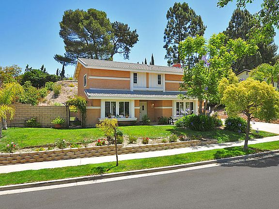 2nd image of 3552 Quarzo Cir