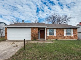 7155 Nutmeg Ln, Dallas, TX 75249