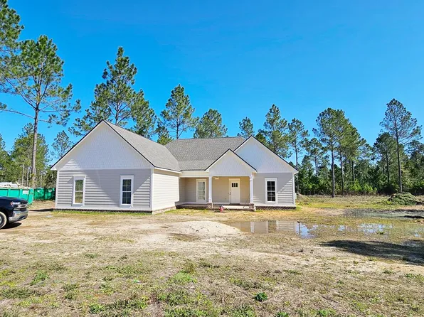 104 Stornoway Dr, Leesburg, GA 31763