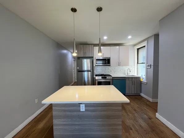 84 Romaine Ave, Jersey City, NJ