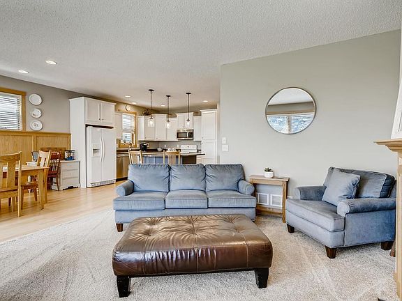 3rd image of 2269 Wildflower Ln