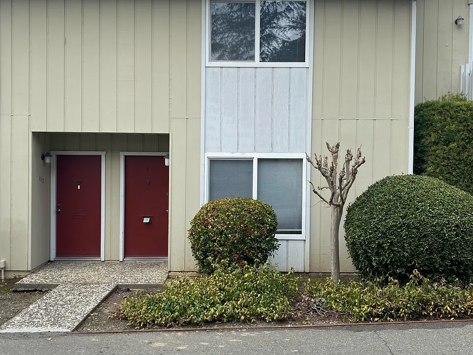 114 Jack London Dr