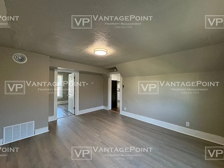 1225 S Chestnut Ave — Photo 7
