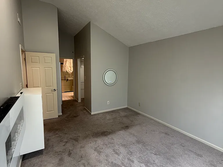 6641 Sunloch Ct #6641 — Photo 12