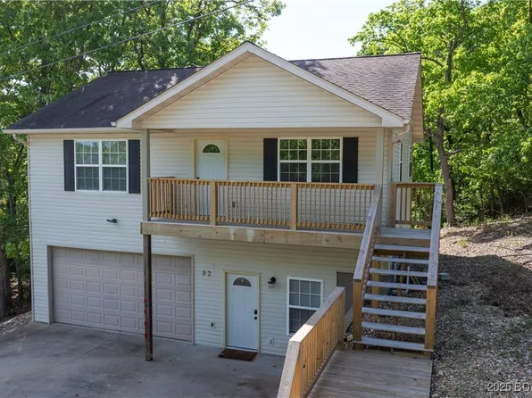 92 Camelot Dr, Camdenton, MO 65020