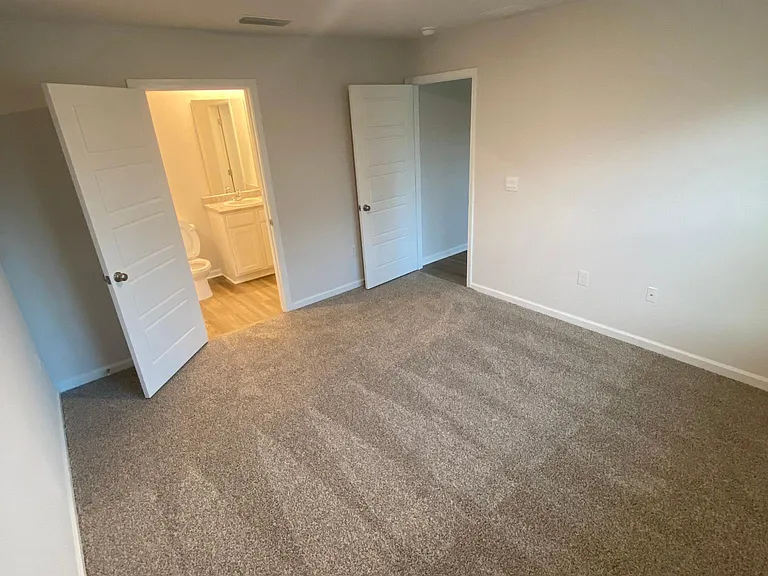 7717 Alydar Loop — Photo 16