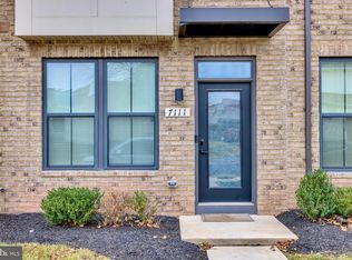 7111 Sollers Point Rd, Baltimore, MD 21222