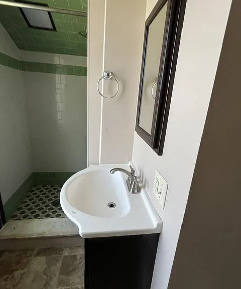 729 Euclid Ave — Photo 21