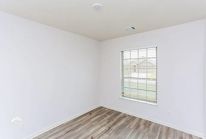 1033 Wheatfield Ln #1033WL — Photo 9