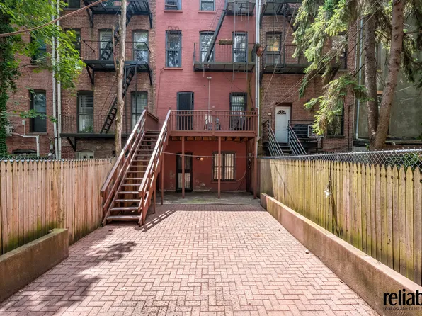 69 Monroe Street image 6 of 10