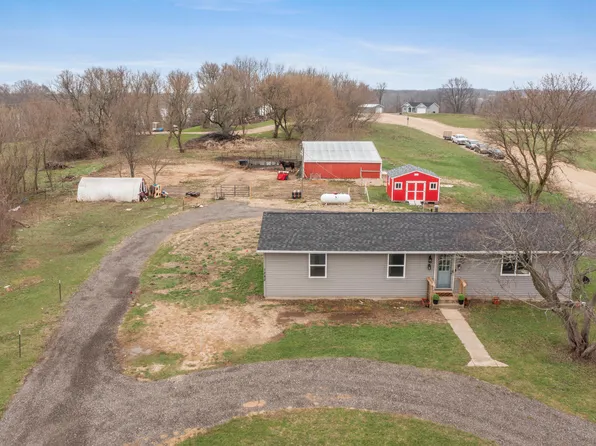 1282 122nd Ave, Hopkins, MI 49328