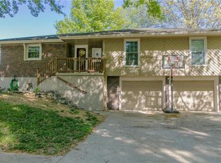 2505 Cedar Crest Ave, Independence, MO 64057