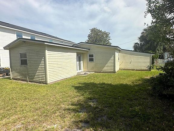 4th image of 623 5TH Avenue S