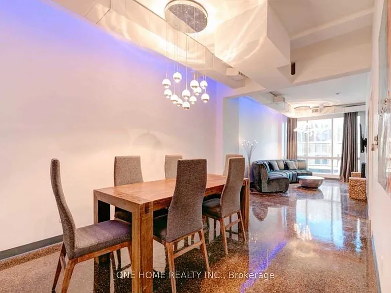 405 Dundas St W #201 — Photo 9