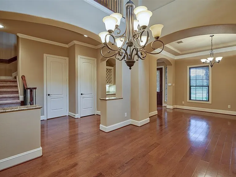 101 E Silverwood Ranch Est — Photo 3