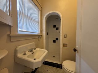 117 Lee St #1, Modesto, CA 95354