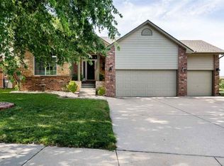 2309 N Sandplum St, Wichita, KS 67205