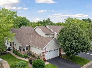 7978 Autumn Ridge Way, Chanhassen, MN 55317