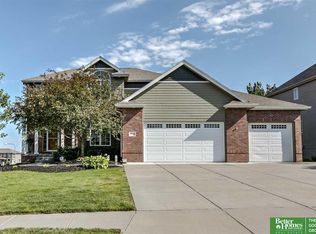 20151 B St, Omaha, NE 68130
