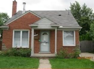 21326 Newcastle Rd, Harper Woods, MI 48225