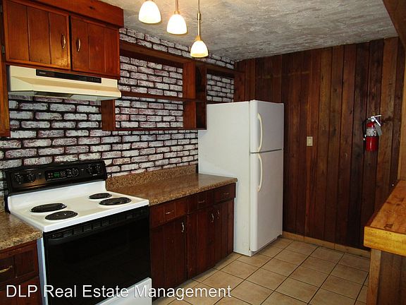 5th image of 735 White St