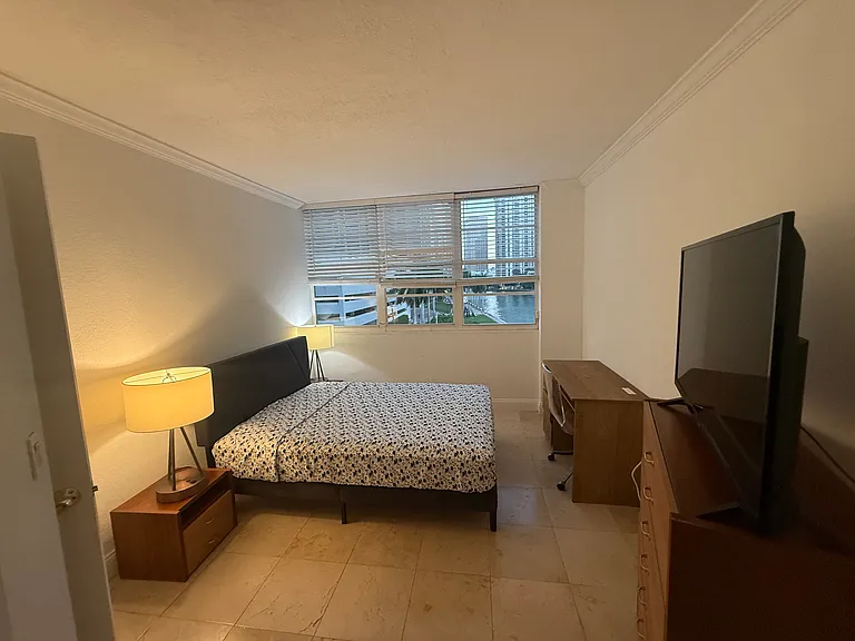 801 Brickell Bay Dr #470 — Photo 23
