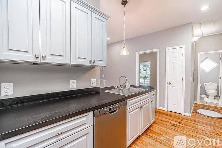 520 Summerlea Dr — Photo 12