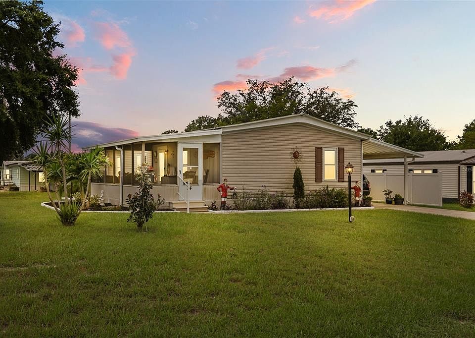 1st image of 34 DA ROSA AVENUE