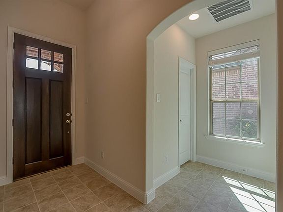 4th image of 3316 Damsel Sauvage Ln